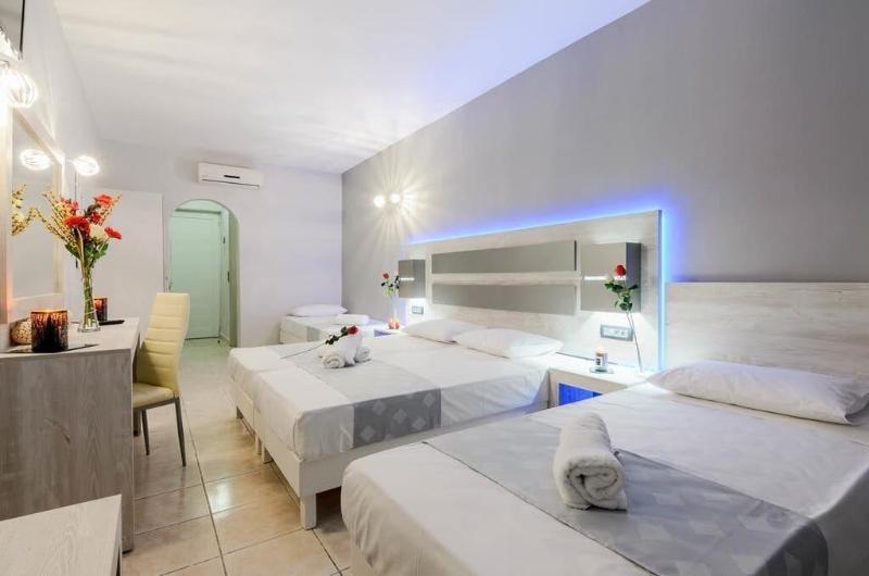 Savvas-Deval Hotel (Adults Only) Laganas Exteriör bild